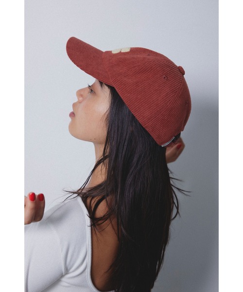 ALEXIA STAM(アリシアスタン)の「Corduroy Cap/ コーデュロイ ロゴキャップ(キャップ・レディース・ネイビー/レッド/ブラック/アイボリー・FREE)」の21枚目の写真