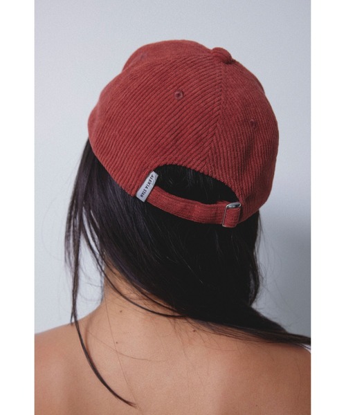 アメカジ 赤 キャップ コーデュロイ 中古・古着通販】THE H.W.DOG&CO (ザ エイチダブリュウ ドッグアンド