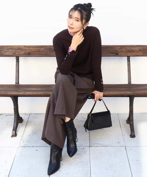 MK MICHEL KLEIN(エムケーミッシェルクラン)の「配色レイヤードデザインニット/洗える(ニット/セーター・レディース・ブラック/グレー/ブルー/ブラウン・38)」の12枚目の写真