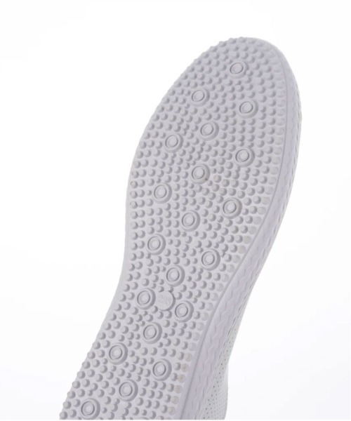 enchanted（エンチャンテッド）の「MELLOW【魔法の靴】パンチングメッシュソフトバブーシュ（スニーカー・レディース・ネイビー/プラチナム/ブラック/アイボリー/シルバー・22.5/23/23.5/24/24.5/25/25.5）」の10枚目の写真