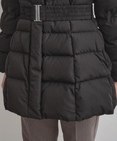 couture brooch（クチュールブローチ）の「【2WAY・ベルト付き】フードフェイクファー ミドル丈ダウンコート（ダウンジャケット/コート・レディース・アイボリー/ブラック・36/42/40/38）」の5枚目の写真