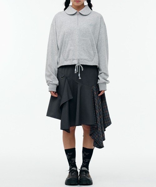 TUOMIO(トゥオミオ)の「【TUOMIO】ROUND COLLAR STRING TOP / 【トゥオミオ】ラウンドカラーストリングハーフジップスェット(スウェット・レディース・ブラック/グレー・S)」の14枚目の写真