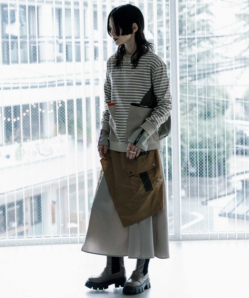 MARECHAL TERRE（マルシャルテル）の「ポケットデザインコンビネーショントップス（Tシャツ/カットソー・レディース・ブラック系その他/サンドベージュ/ホワイト系その他/ベージュ系その他/ブラック・MEDIUM）」の6枚目の写真