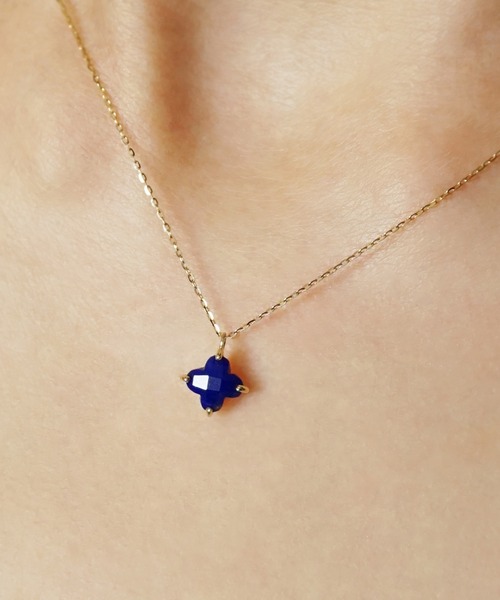 TAKE-UP（テイクアップ）の「K10 ラピスラズリ リリーネックレス( YG)（ネックレス・レディース・イエローゴールド・FREE）」の2枚目の写真