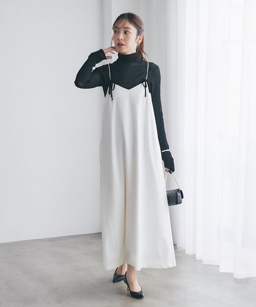 La boutique BonBon(ラブティックボンボン)の「【愛されワンピース】ベロアキャミワンピース(ワンピース・レディース・ホワイト/チャコールグレー・FREE)」の3枚目の写真