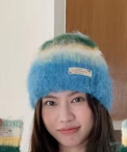 LYEON(リヨン)の「シャギービーニー(ニットキャップ/ビーニー・レディース・ブラウン/ブルー/レッド・FREE)」の7枚目の写真