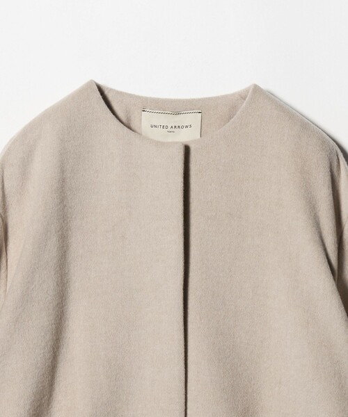 UNITED ARROWS(ユナイテッドアローズ)の「バック フレア ショート コート(その他アウター・レディース・オフホワイト/ブラック/ベージュ・38/36)」の20枚目の写真