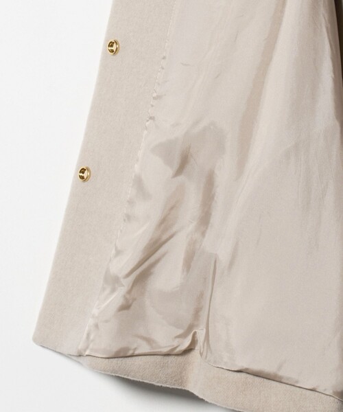 UNITED ARROWS(ユナイテッドアローズ)の「バック フレア ショート コート(その他アウター・レディース・オフホワイト/ブラック/ベージュ・38/36)」の22枚目の写真