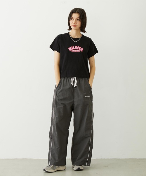 MILKFED.（ミルクフェド）の「CUTOUT LOGO TRACK PANTS（その他パンツ・レディース・ライトピンク/ブラック/チャコール・M/S）」の8枚目の写真