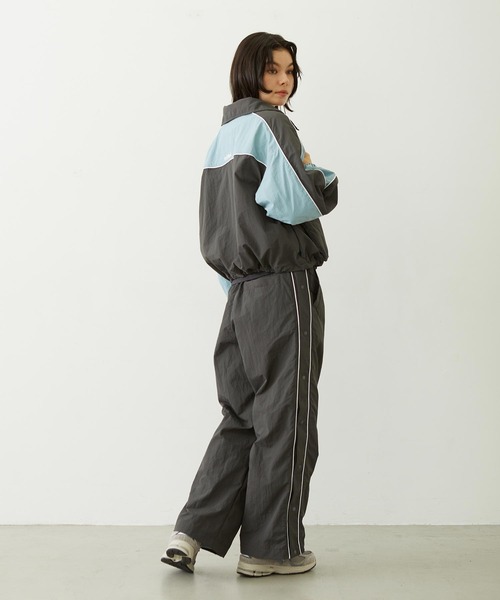 MILKFED.（ミルクフェド）の「CUTOUT LOGO TRACK PANTS（その他パンツ・レディース・ライトピンク/ブラック/チャコール・M/S）」の20枚目の写真