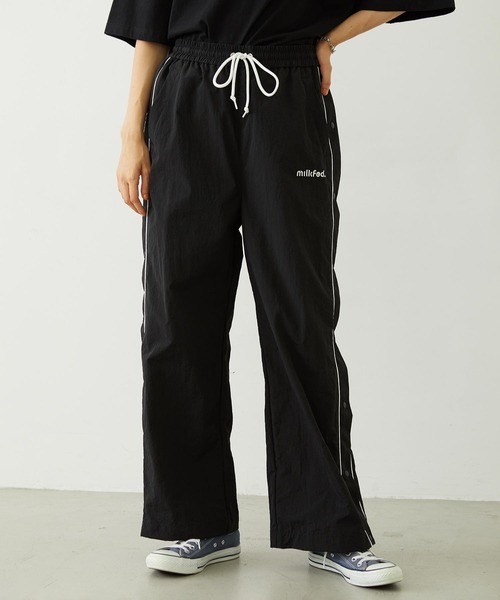 MILKFED.（ミルクフェド）の「CUTOUT LOGO TRACK PANTS（その他パンツ・レディース・ライトピンク/ブラック/チャコール・M/S）」の22枚目の写真