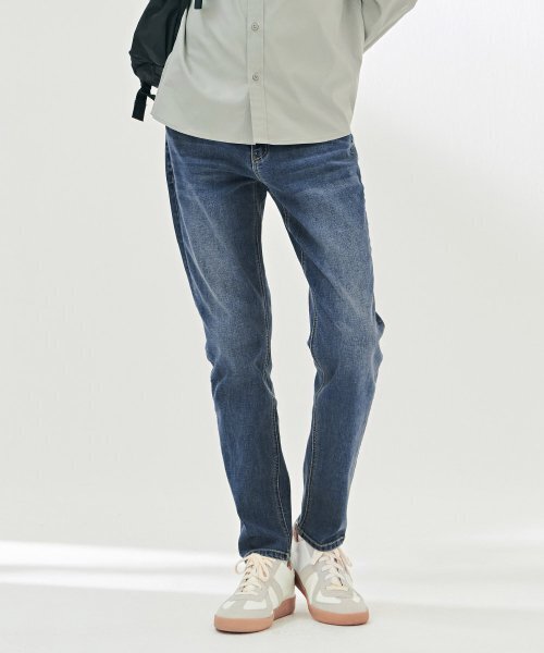 CHASECULT（チェイスカルト）の「男性ヒドゥンバンディングテーパードデニムパンツ-DARK2317B0N（デニムパンツ・メンズ・ブルー・70/76/82/86）」の3枚目の写真