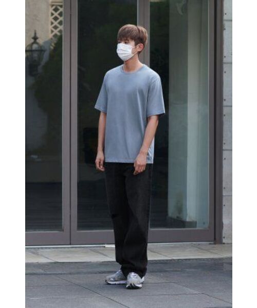 MUSINSA STANDARD（ムシンサスタンダード）の「スラッシュストレートデニムパンツ[ウォッシュドブラック]（デニムパンツ・メンズ・その他・26/27/28/29）」の12枚目の写真