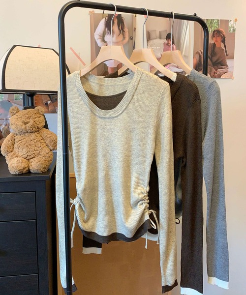 MAISON DE THERESE（メゾン ド テレーズ）の「コンビカラー Uネック 疑似ツーニット（ニット/セーター・レディース・ベージュ/グレー/ブラウン・M）」の13枚目の写真