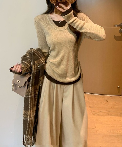 MAISON DE THERESE（メゾン ド テレーズ）の「コンビカラー Uネック 疑似ツーニット（ニット/セーター・レディース・ベージュ/グレー/ブラウン・M）」の22枚目の写真