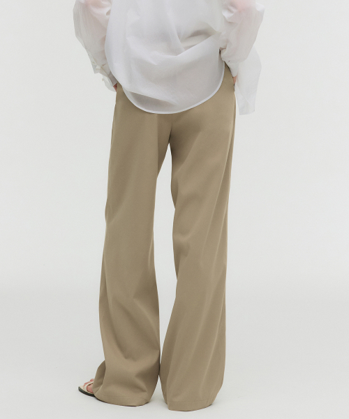 MONGDOL(モンドル)の「エッセンシャルストレートパンツベージュ MDPT051BEIGE(その他パンツ・レディース・その他・LARGE/MEDIUM/SMALL)」の2枚目の写真