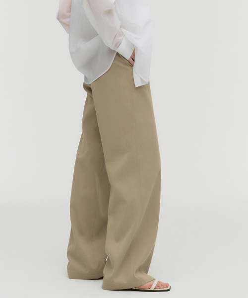 MONGDOL(モンドル)の「エッセンシャルストレートパンツベージュ MDPT051BEIGE(その他パンツ・レディース・その他・LARGE/MEDIUM/SMALL)」の5枚目の写真