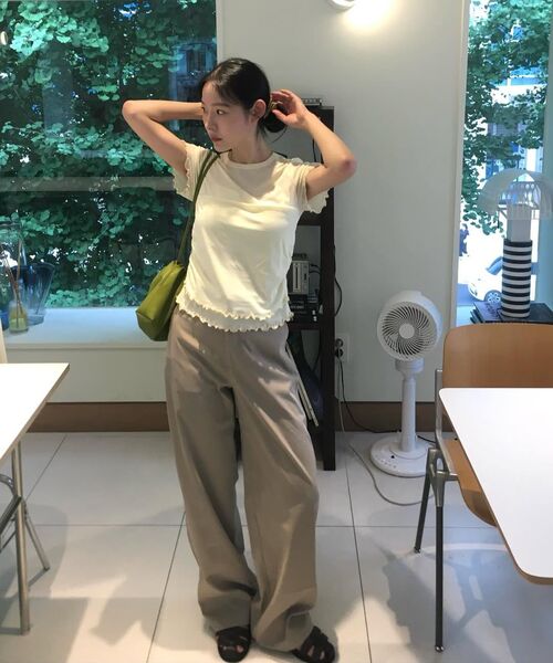 MONGDOL(モンドル)の「エッセンシャルストレートパンツベージュ MDPT051BEIGE(その他パンツ・レディース・その他・LARGE/MEDIUM/SMALL)」の7枚目の写真