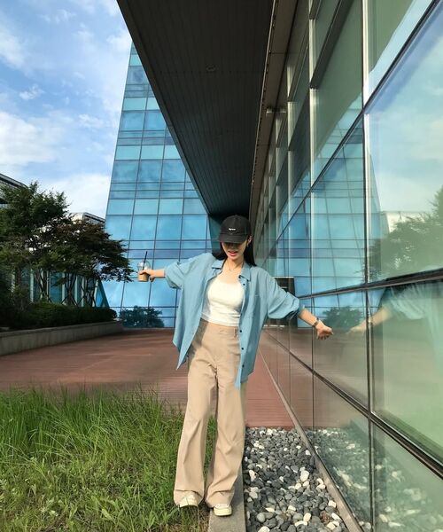 MONGDOL(モンドル)の「エッセンシャルストレートパンツベージュ MDPT051BEIGE(その他パンツ・レディース・その他・LARGE/MEDIUM/SMALL)」の14枚目の写真
