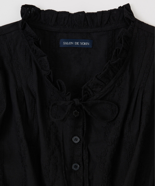 SALON DE YOHN（サロンドヨーン）の「Lace Puff Shoulder Blouse_ Black（シャツ/ブラウス・レディース・その他・SMALL/MEDIUM）」の5枚目の写真