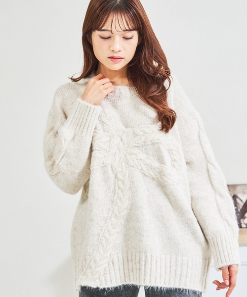 MISCH MASCH(ミッシュマッシュ)の「ZOZO限定 リボンモチーフふわもこニット(ニット/セーター・レディース・アイボリー/ブラウン・フリ-)」の4枚目の写真