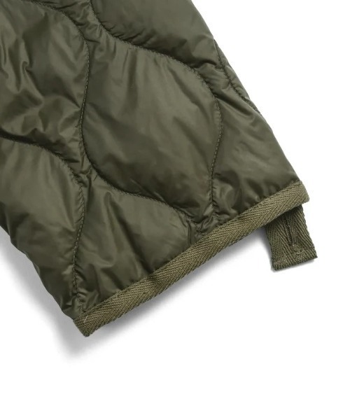 TAION（タイオン）の「TAION MILITARY M65 LINER W-ZIP DOWN JKT (SOFT SHELL) (TAION-M65LSZBML-1)（ダウンジャケット/コート・メンズ・ブラック/オリーブ・SMALL/MEDIUM/LARGE/X-LARGE）」の19枚目の写真