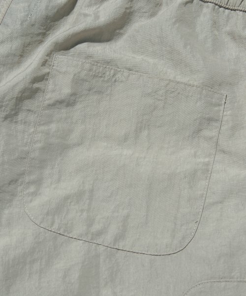 suade（スエード）の「NYLON CARGO PANTS [LIGHT GRAY]（その他パンツ・レディース・その他・SMALL）」の8枚目の写真