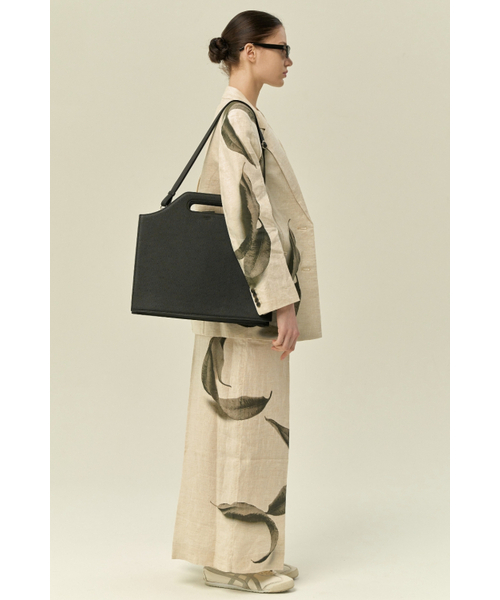 PROXY.L(プロキシエル)の「Solid Briefcase (Large/Black)(ビジネスバッグ・レディース・その他・FREE)」の7枚目の写真