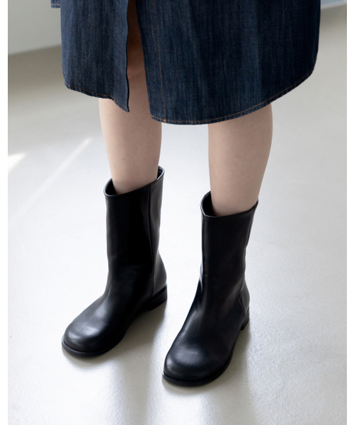 TAGTRAUME(タクトロイメ)の「エラスティックフラットミディブーツ - ブラック(ブーツ・レディース・その他・24.5cm/23cm/24cm)」の3枚目の写真