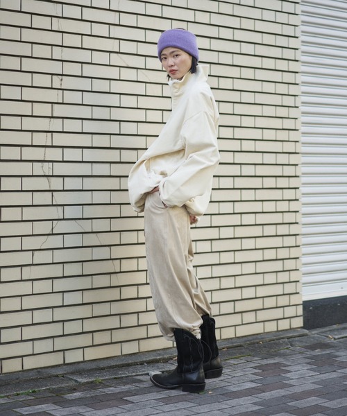 Olaf Corduroy half zip pullover