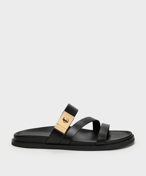 CHARLES & KEITH(チャールズ & キース)の「Aelin エイリン メタリックバックル ストラッピーサンダル(サンダル・レディース・ブラック/ライトブラウン/ホワイト・24.5cm/23.5cm/23cm/22.5cm/25.5cm/25cm)」の9枚目の写真
