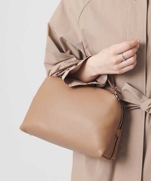 GIANNI CHIARINI ベージュ　アリファ　M ショルダーバッグ GIANNI CHIARINI＞ALIFA M バッグ 26SS（ショルダーバッグ）｜GIANNI