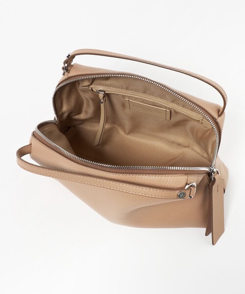 GIANNI CHIARINI(ジャンニ キアリーニ)の「<GIANNI CHIARINI>ALIFA M バッグ 26SS(ショルダーバッグ・レディース・ベージュ/ナチュラル/グレー系/ブラック・FREE)」の17枚目の写真