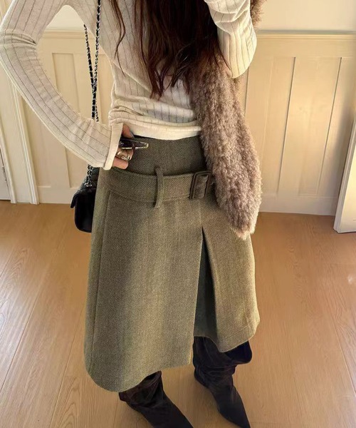 AsheKsha(アシクシャ)の「タイトル:おしゃれで若々しく見える万能スカート Aラインスカート(スカート・レディース・カーキ・S/M)」の7枚目の写真