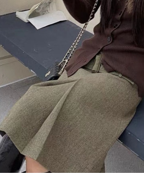AsheKsha(アシクシャ)の「タイトル:おしゃれで若々しく見える万能スカート Aラインスカート(スカート・レディース・カーキ・S/M)」の13枚目の写真
