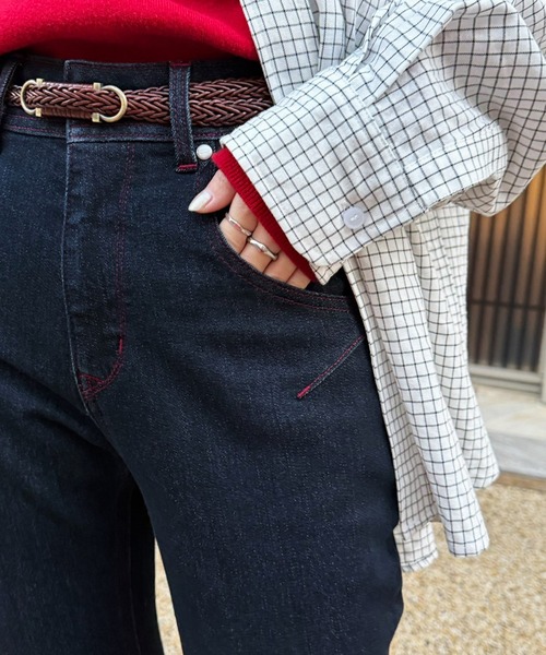 DOUBLE NAME（ダブルネーム）の「【S/M/Lサイズ展開！美脚シルエット！】MIXロック デニムスリムサルエルパンツ（デニムパンツ・レディース・ブラック系/インディゴブルー/サックスブルー・SMALL/LARGE/MEDIUM）」の12枚目の写真