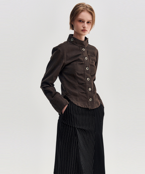 KIMZISU(キムジス)の「Button Up Tucked Jacket _ BROWN(デニムジャケット・レディース・ブラウン・S/M/L)」の5枚目の写真