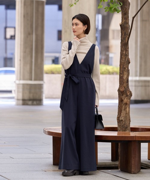 BAYFLOW（ベイフロー）の「【KARENさんコラボ】オールインワン（つなぎ/オールインワン・レディース・グレイッシュベージュ/ネイビー・SMALL/MEDIUM）」の10枚目の写真