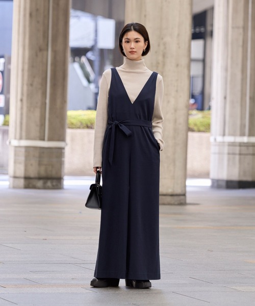 BAYFLOW（ベイフロー）の「【KARENさんコラボ】オールインワン（つなぎ/オールインワン・レディース・グレイッシュベージュ/ネイビー・SMALL/MEDIUM）」の11枚目の写真