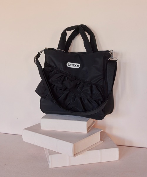 OUTDOOR PRODUCTS（アウトドアプロダクツ）の「【OUTDOOR PRODUCTS】VIS別注2WAYフリルトートバッグ（トートバッグ・レディース・ブラック/ベージュ/キナリ・FREE）」の4枚目の写真