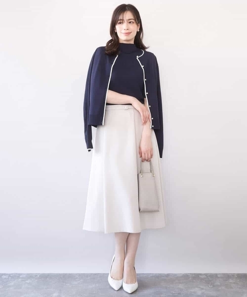 OFUON le MK(オフオンルエムケー)の「配色ラインアンサンブル(カーディガン&ニットプルオーバー)/UVカット/洗える/WEB限定サイズあり(アンサンブル・レディース・ネイビー/ベージュ/ライトピンク/ライトブルー・38/36)」の8枚目の写真