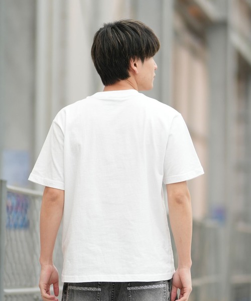 SANTA CRUZ(サンタクルーズ)の「SANTA CRUZ/サンタクルーズ 半袖 Tシャツ SNAKE BITE S/S TEE ムラサキ限定 502262406(Tシャツ/カットソー・メンズ・ブラック/ホワイト・L/M)」の4枚目の写真