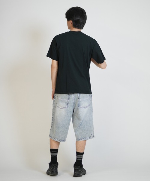 SANTA CRUZ(サンタクルーズ)の「SANTA CRUZ/サンタクルーズ 半袖 Tシャツ SNAKE BITE S/S TEE ムラサキ限定 502262406(Tシャツ/カットソー・メンズ・ブラック/ホワイト・L/M)」の17枚目の写真