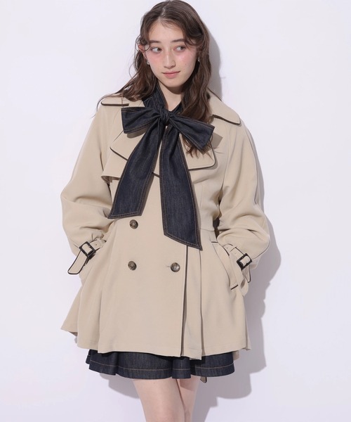 Rirandture（リランドチュール）の「バックフレアミドルトレンチコート（ダウンジャケット/コート・レディース・キャメル・2/1/0）」の9枚目の写真