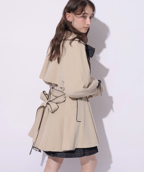Rirandture（リランドチュール）の「バックフレアミドルトレンチコート（ダウンジャケット/コート・レディース・キャメル・2/1/0）」の12枚目の写真