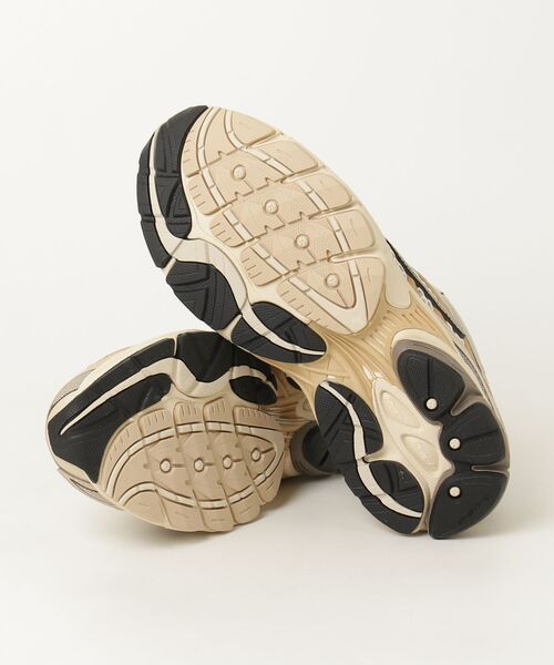 Saucony（サッカニー）の「サッカニー 【SAUCONY】 -  スニーカー【PROGRID OMNI9 OG GOLD OG S70739-7】（スニーカー・メンズ・ホワイト×ゴールド・27.5cm/27.0cm/26.5cm/26.0cm）」の3枚目の写真