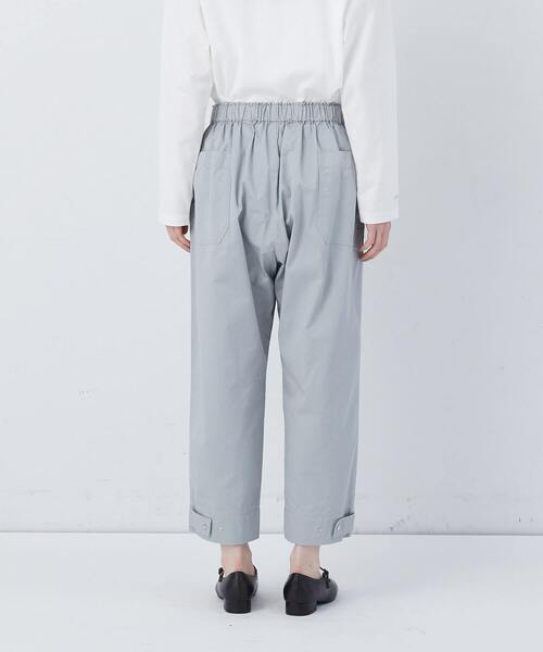 conges payes ADIEU TRISTESSE（コンジェ ペイエ アデュートリステス）の「【FAVE】サイドポケットクロップドイージーパンツ（その他パンツ・レディース・ブラック/ベージュ/ミント/インディゴブルー・38）」の11枚目の写真