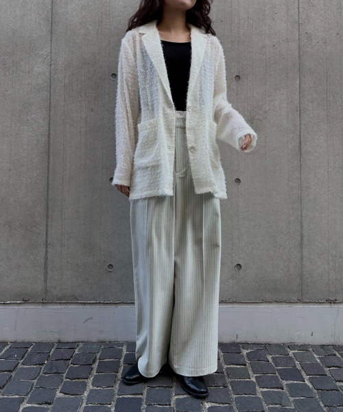 &g'aime(アンジェム)の「【&g'aime】フェザーテーラードジャケット Feather Tailored Jacket(テーラードジャケット・レディース・ホワイト/グレー/ブラック・FREE)」の20枚目の写真