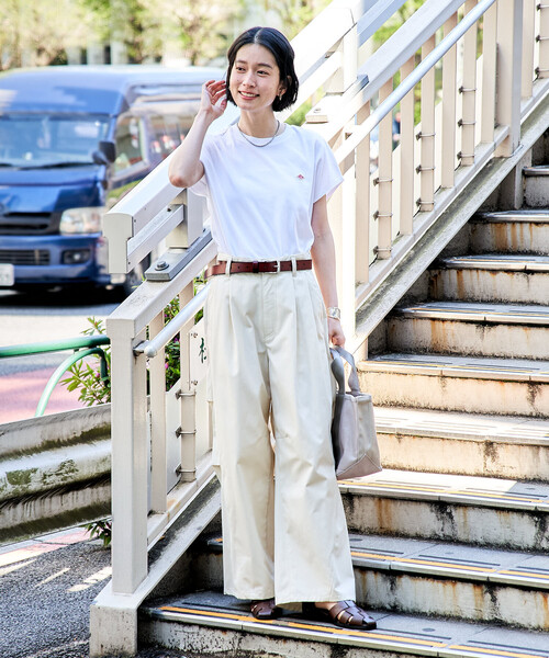 FREAK'S STORE（フリークスストア）の「FIT MAGIC マーベルト タックワイドパンツ/ウエストゴム（チノパンツ・レディース・ブラック/オフホワイト/キャメル/ブラウン・SMALL/MEDIUM）」の7枚目の写真