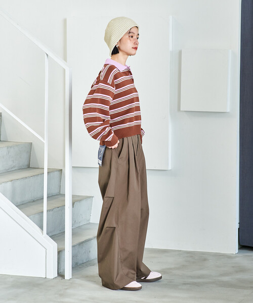 FREAK'S STORE(フリークスストア)の「FIT MAGIC マーベルト タックワイドパンツ/ウエストゴム(チノパンツ・レディース・ブラック/オフホワイト/キャメル/ブラウン・SMALL/MEDIUM)」の10枚目の写真